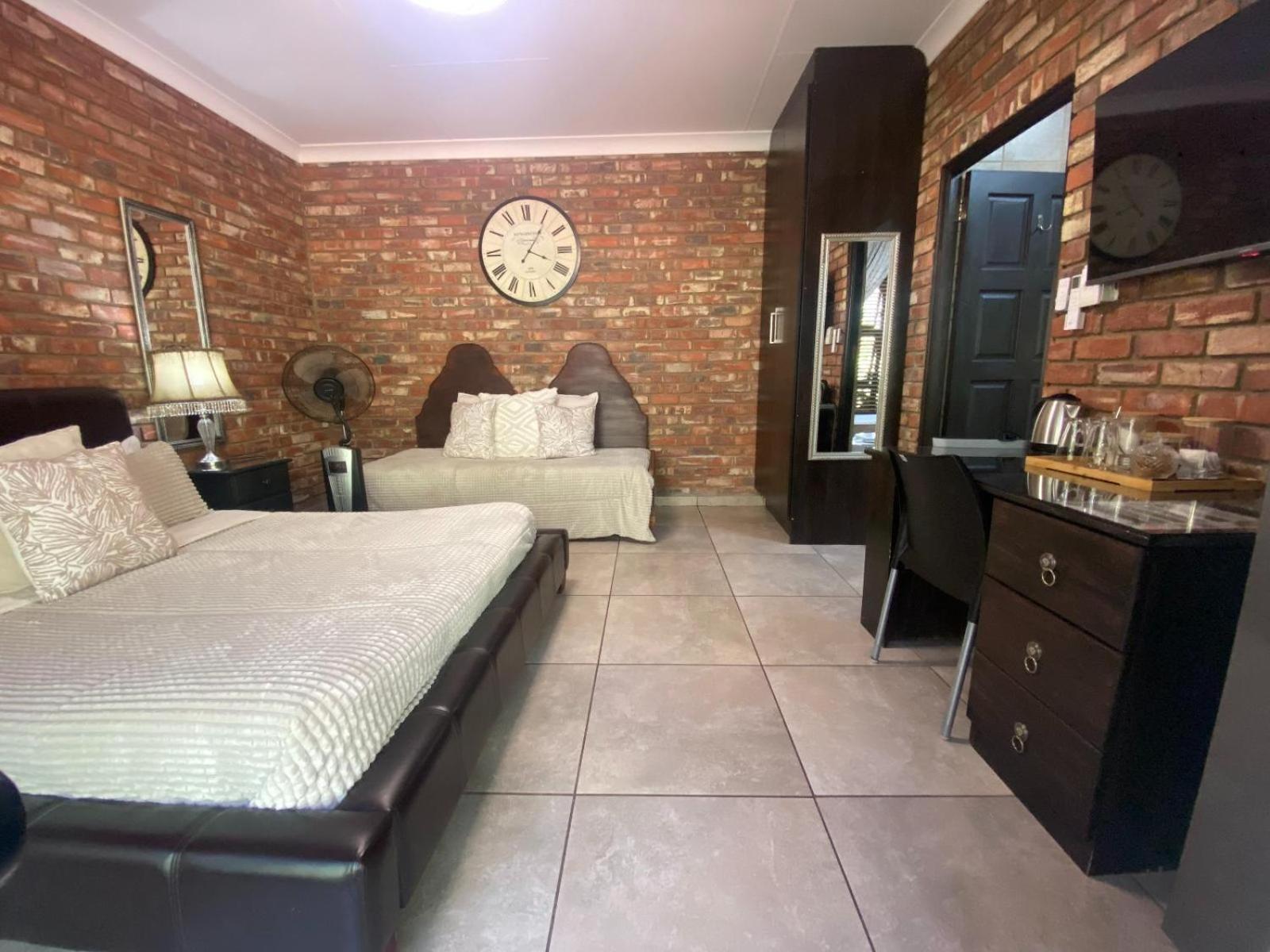 Aloe Guesthouse Klerksdorp Pokoj fotografie
